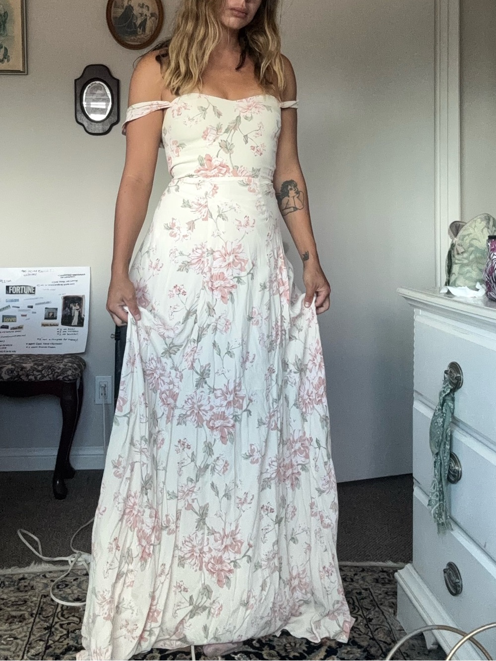 Dress - Picture 5 of 6
